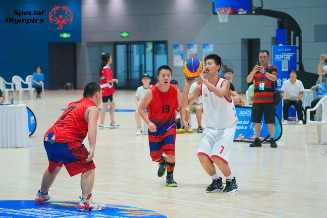 2024 国际特殊奥林匹克3v3篮球赛在青岛开幕12支球队受邀参赛(图7)