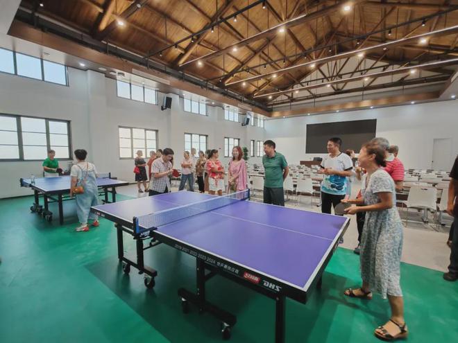 国球进社区——“乒”尽全力活力健康“邻”距离(图3)