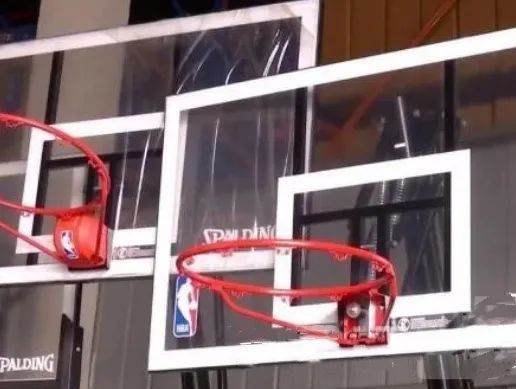厉害！NBA比赛场上所用篮球架来自“吴江制造”！成为斯伯丁全球唯一篮球架制造厂商(图2)