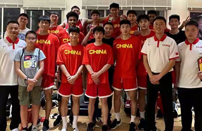 16点30分！中国男篮迎战中亚劲旅双胞胎兄弟领衔赢球=开门红(图4)