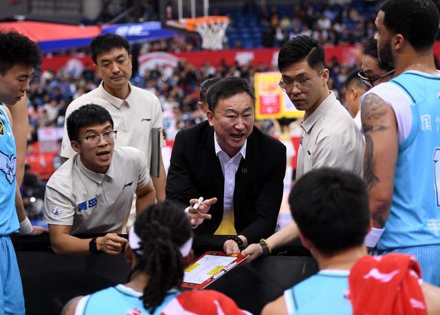 体育）篮球——CBA常规赛：浙江稠州金租胜青岛国信制药(图10)