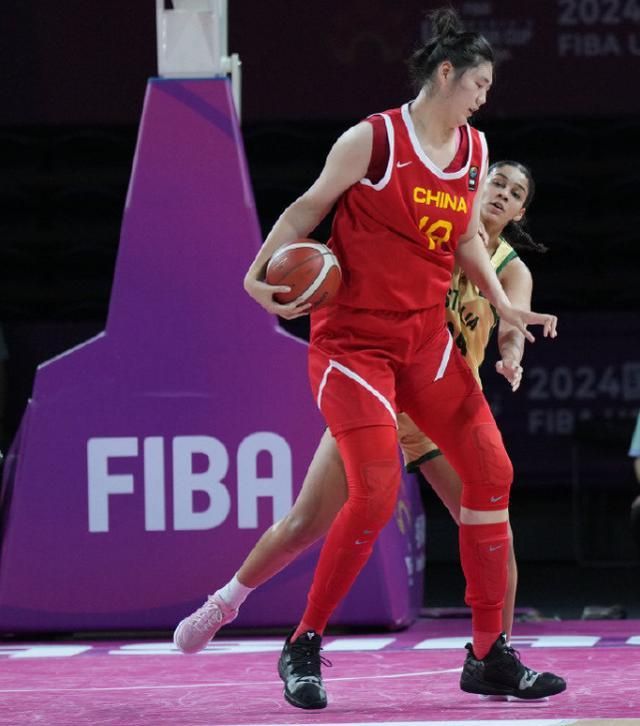 太遗憾了!受两大因素限制2米26张子宇无缘WCBA(图3)