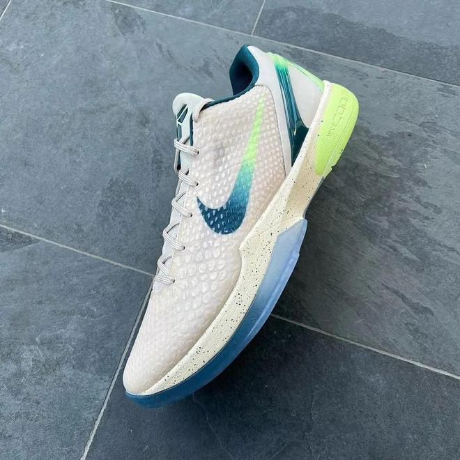 美如画！这几双「Kobe 球鞋」颜值才是顶中顶！有一款马上发售！(图11)