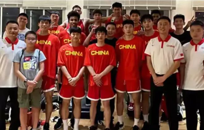 29秒绝杀！中国队又赢了连战连捷+难求一败对手崩溃偷偷落泪(图4)