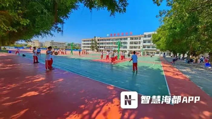 球盟会：投入超3000万元！惠安这些学校操场“旧貌换新颜”！(图1)