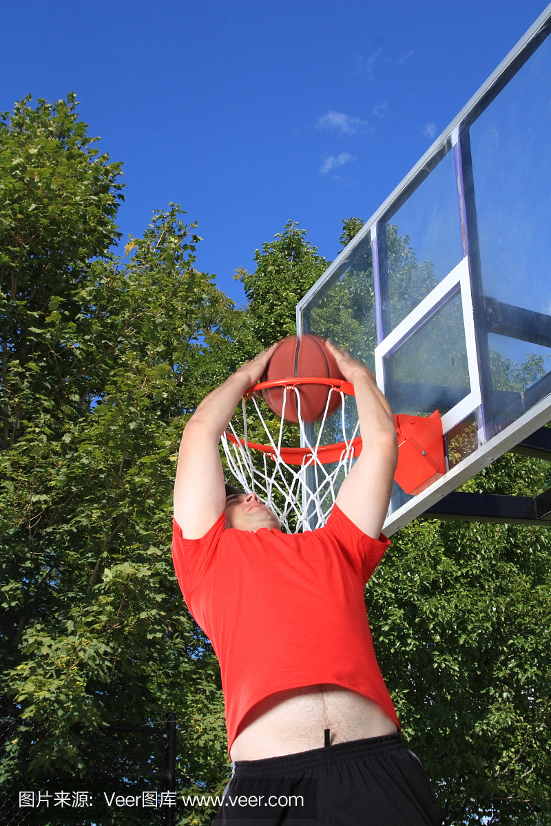 德胜体育取得一种篮球架篮筐打磨装置专利