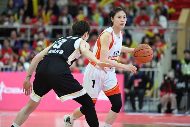 在金牛见证首届国际蓝联亚洲女子篮球联赛冠军诞生！(图4)