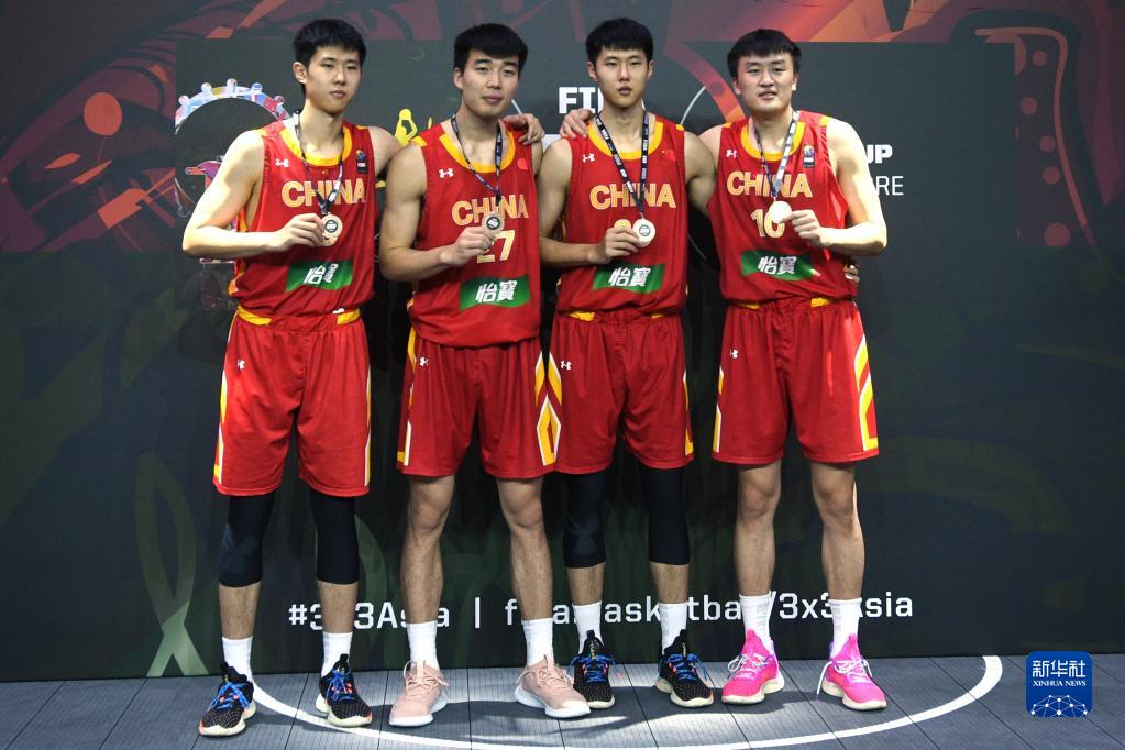 亚洲杯预选赛 中国男篮大胜关岛队