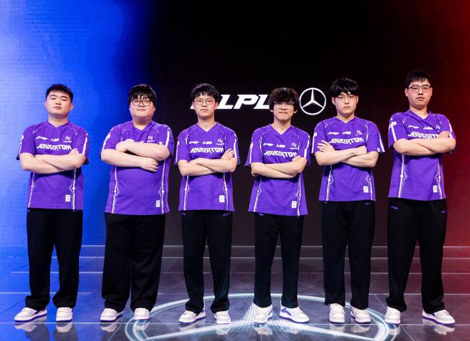 RNG被禁止注册选手！联盟迎来大洗牌涵艺：RA确定退出LPL(图3)