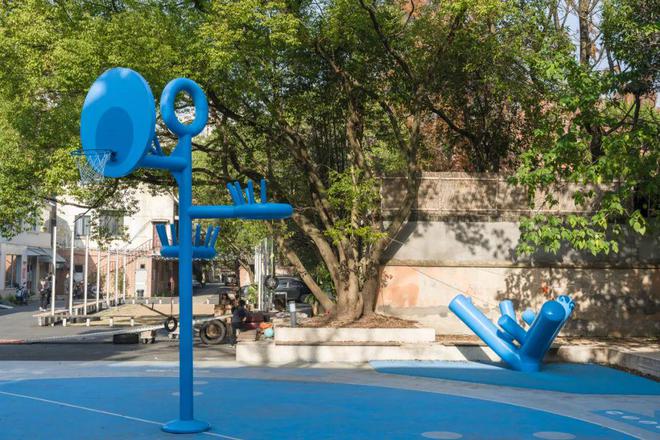 球盟会入口：11A项目 新华社区蓝色运动角：充满个性的社区公园(图3)