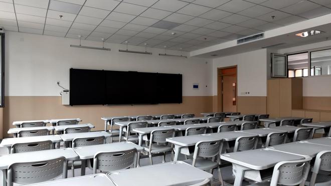 球盟会：新增学位2160个！青岛西海岸新区第二实验小学凤凰山路校区顺利完工(图4)