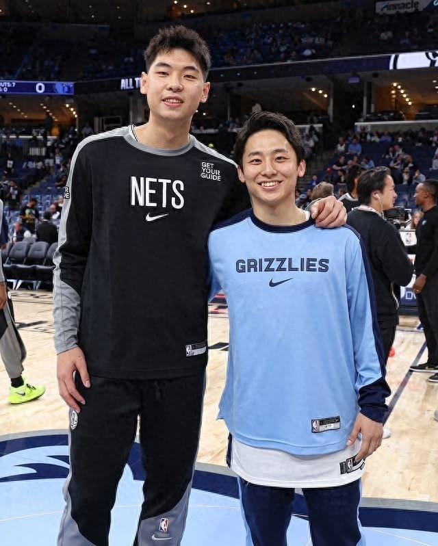 崔永熙河村勇辉G联赛首秀对比：3分1板1帽vs7分4板10助1断