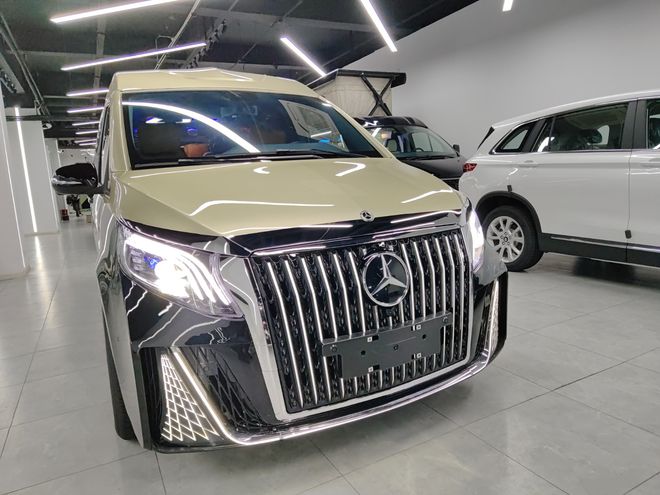 2024款奔驰威霆7座商务车配置详情天津港口优惠10万