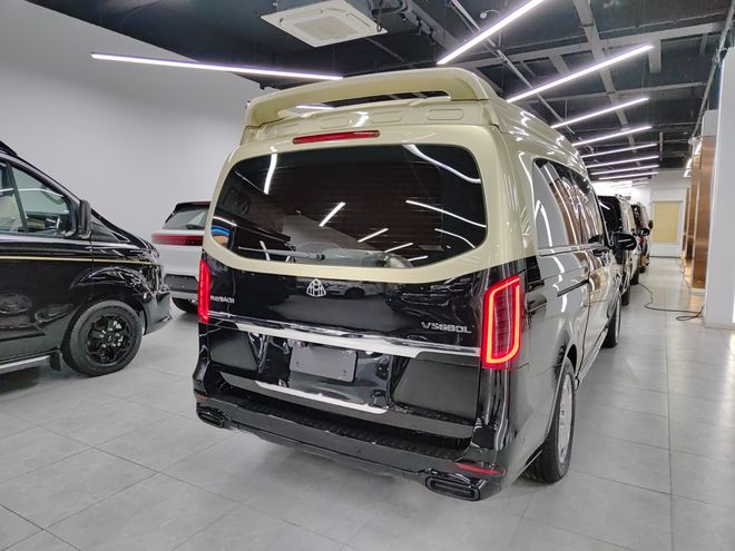 2024款奔驰威霆7座商务车配置详情天津港口优惠10万(图9)