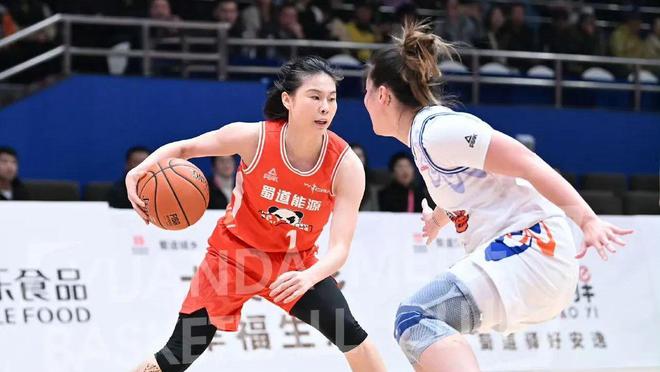 随着四川26分大胜 内蒙古38分大胜 江苏胜浙江 WCBA最新排名如下(图3)