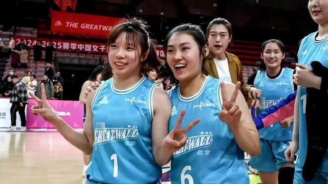 随着四川26分大胜 内蒙古38分大胜 江苏胜浙江 WCBA最新排名如下(图8)