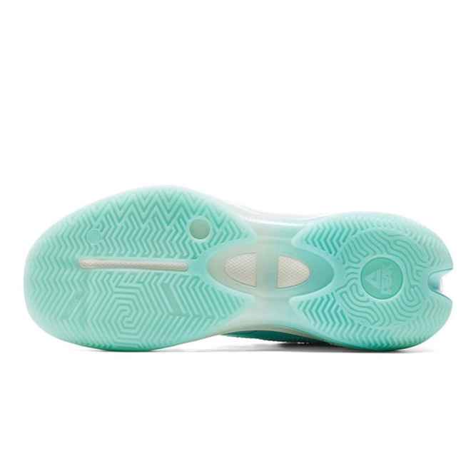 「八哥荐鞋」维金斯支线代 直播吧篮球队装备跳跳党最爱