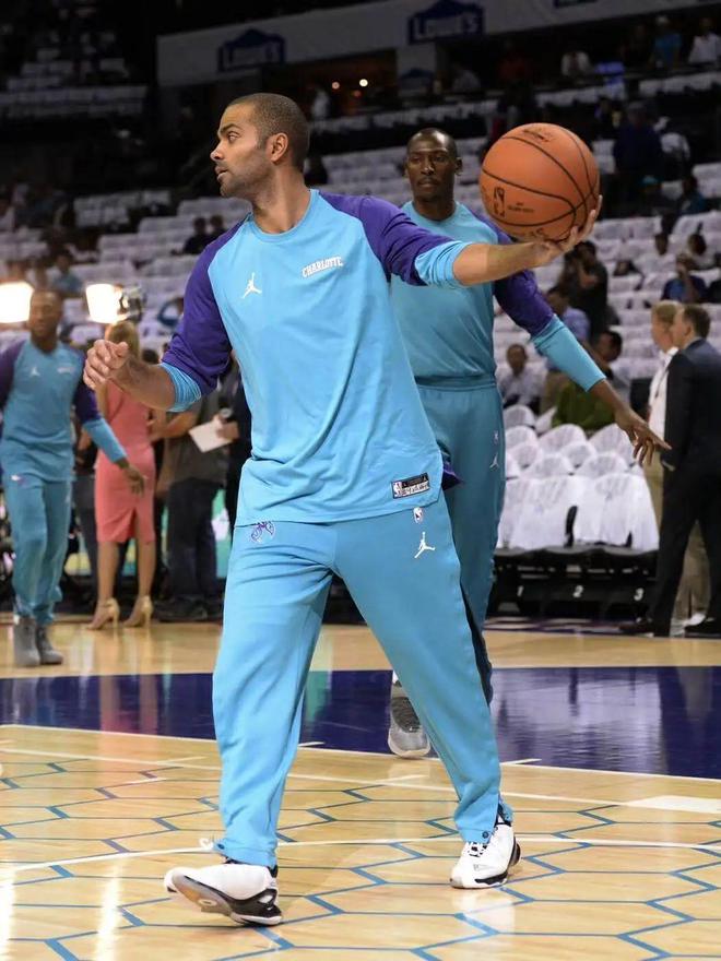 只要100+！这双国产实战鞋！被低估了(图8)