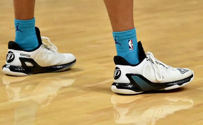 只要100+！这双国产实战鞋！被低估了(图9)