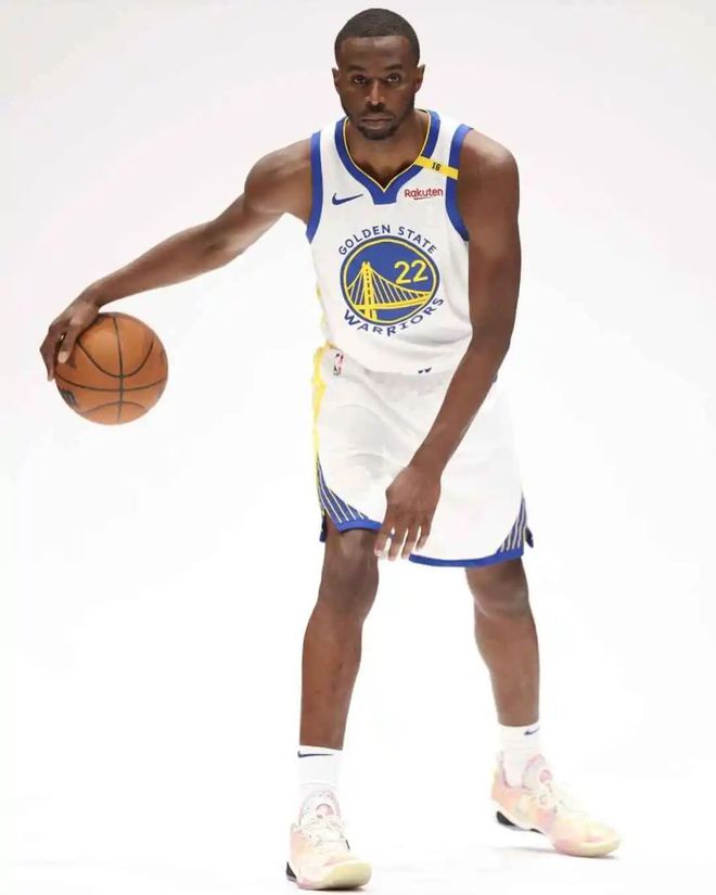 只要100+！这双国产实战鞋！被低估了(图2)