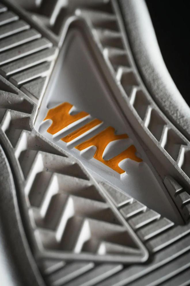 球盟会：科比上脚奥莱常驻这双耐克篮球鞋值得关注(图4)