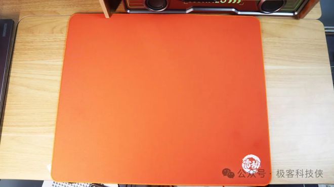 想全程流畅玩游戏飓霆雷动V1与风云鼠标垫值得入手(图4)