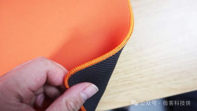 想全程流畅玩游戏飓霆雷动V1与风云鼠标垫值得入手(图5)