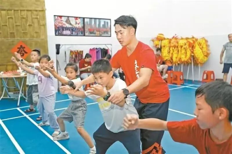 球盟会入口：来宝安区福永街道新时代文明实践所感受传统文化与现代文明的交相辉映(图4)