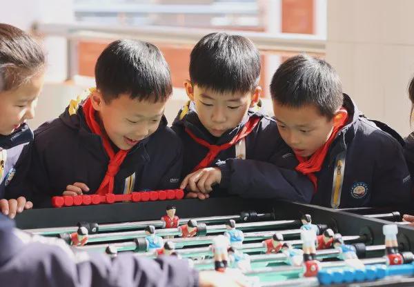 课间时光孩子们在玩些啥？(图2)