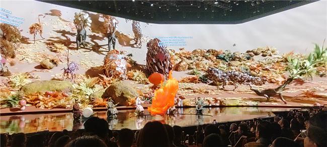 张艺谋新作《澳门2049》：舞美总监解密舞台设计突破(图7)