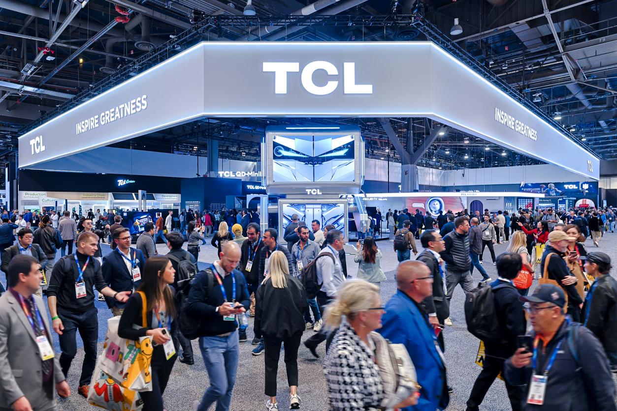 TCL实业CES 2025：屏显科技引领全品类智能终端展现顶尖科技力