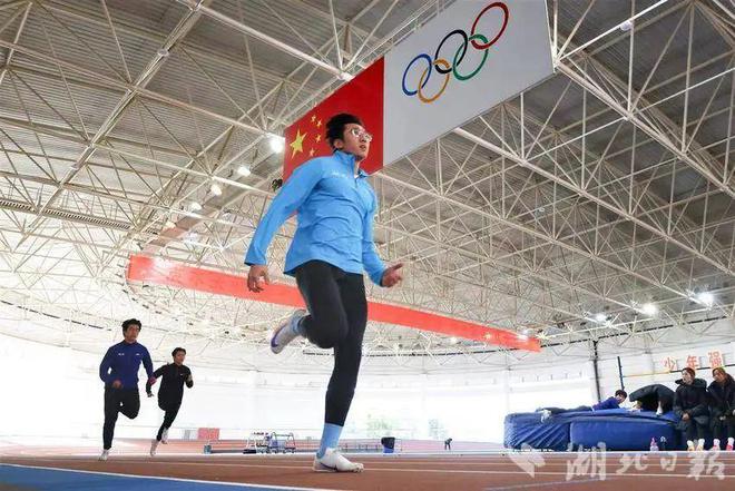 加油再加把劲！湖北健儿除夕埋头备战十五运会(图2)