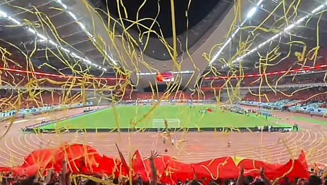 津媒谈白鹭体育场缩小场地尺寸：中国队只是合理利用了规则(图2)