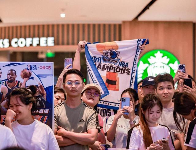 球盟会：总决赛见！NBA 3X 南部大区赛阶段收官广州马里昂现场助阵(图6)