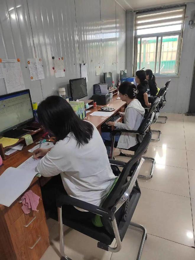 旺季纪实｜战酷暑 破万难 英利奥生产战队勇当先(图14)