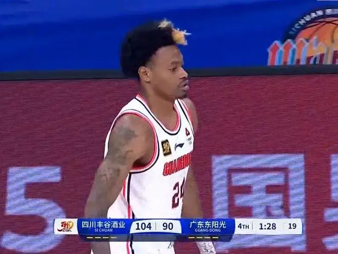 球盟会：朱8又输了！同是更换小外辽宁签26+5+4悍将广东新援场均75分(图2)