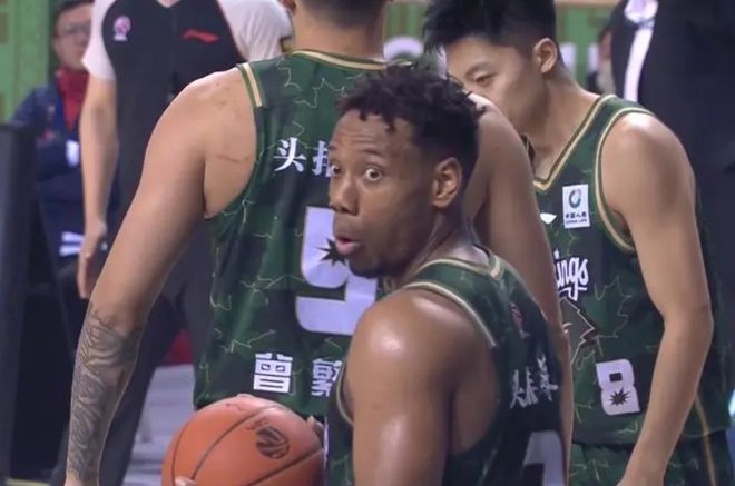 同曦103-107北控赛后遭四个坏消息郭昊文+祝铭震+小外引无奈(图3)