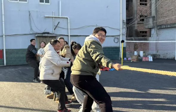 焦作九里山街道：一起“趣”运动 同心向未来(图6)