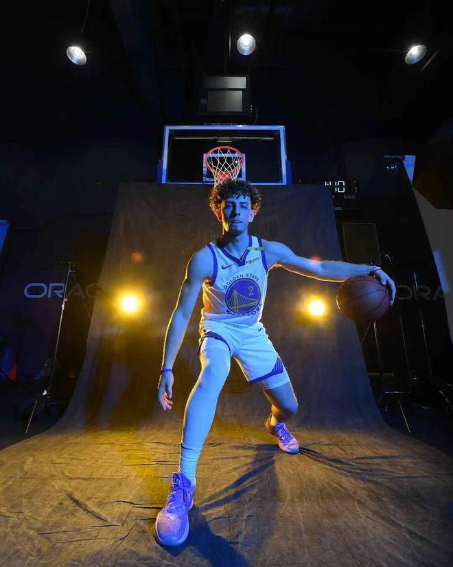 球盟会入口：持续发力！200+！湖人小将专属战靴20(图12)