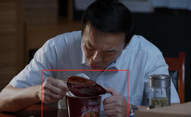 球盟会入口：简直笑掉大牙《我是刑警》这几处穿帮镜头一个比一个离谱(图7)