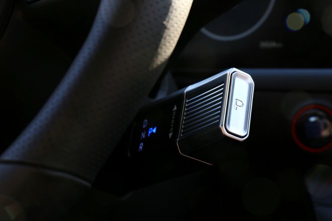 深度试驾现代索纳塔20T比老款大众迈腾帕萨特还值？(图11)