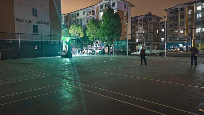 16岁寒假工因意外离世：一个拆迁家庭跌落之后的悲剧(图8)