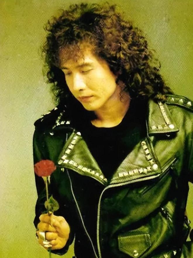 球盟会入口：和齐秦虐恋15年王祖贤突然官宣全网泪目：终于等到这一天了(图11)