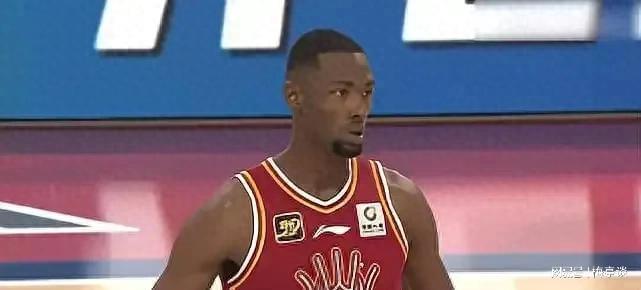 钱多人傻以错纠错——也谈山西男篮弃莱蒙签回贾尔斯的神操作