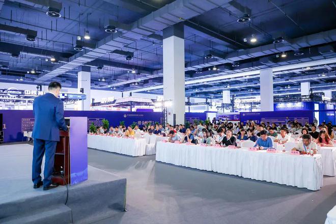【货主论坛】“2025年全国轮胎行业出口与航运物流合作论坛”将于5月在上海举行(图2)