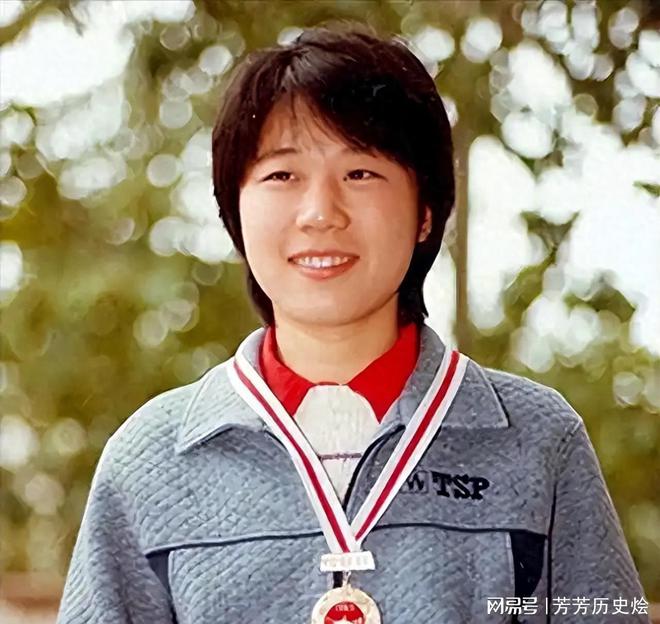乒坛名宿耿丽娟：被郑敏之扇耳光丢世界冠军嫁外国丈夫