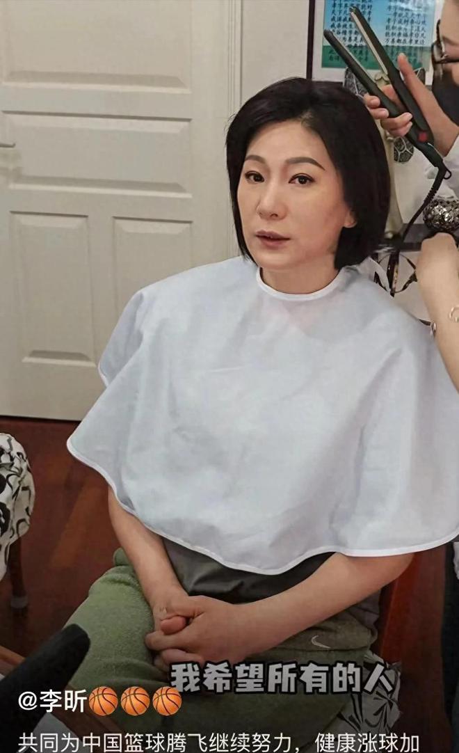 李昕与球迷互怼新回应称自己问心无愧张子宇有望加盟山东女篮(图2)
