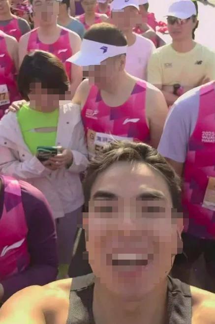 球盟会：无锡马拉松一举止亲密男女被拍远光软件：非名誉董事长