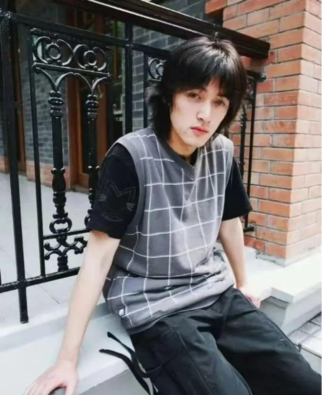 胡歌：40岁的人生倒计时与生死思考之路(图5)