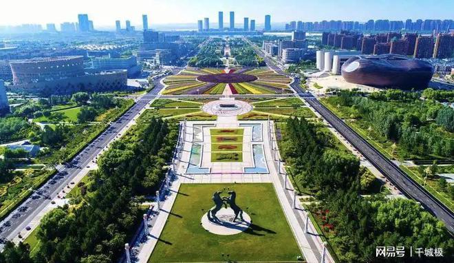 2024我国最发达的10座城市排名出炉：苏州超过深圳鄂尔多斯第1(图5)
